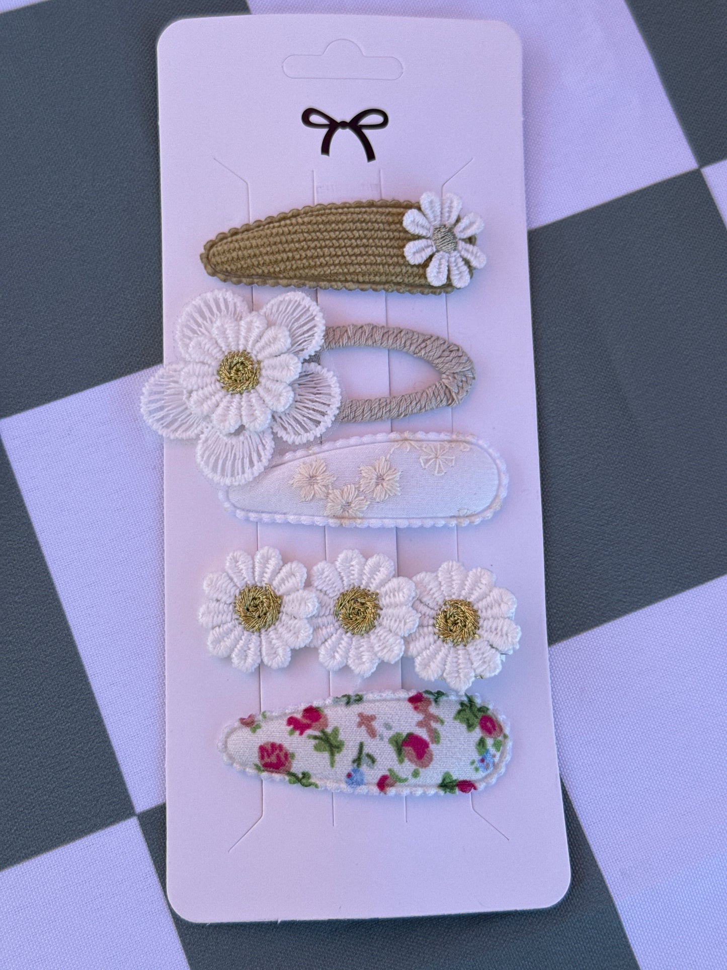 Floral hair clips