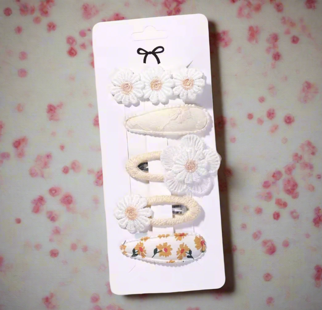 Floral hair clips